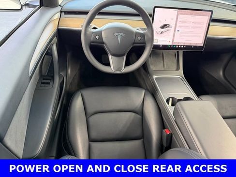 Used 2023 Tesla Model 3 Standard Range RWD image 8