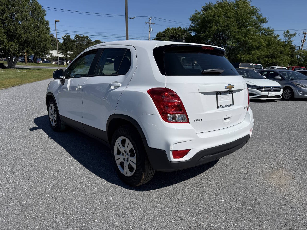 Used 2019 Chevrolet Trax LS FWD image 3