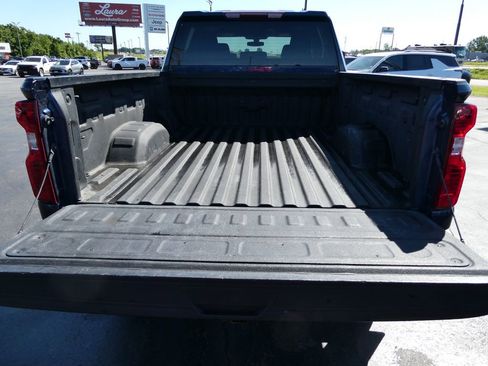 Certified 2022 Chevrolet Silverado 2500 LT w/ Convenience Package AWD/4WD image 17