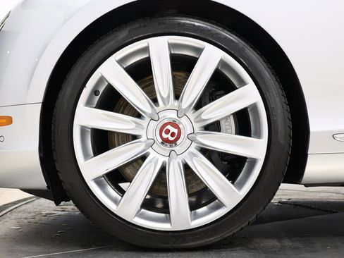 Used 2016 Bentley Continental GT image 87
