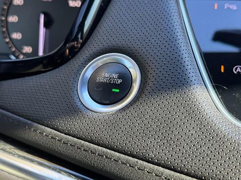 Used 2021 Cadillac XT5 Premium Luxury w/ LPO, Floor Liner Package image 23