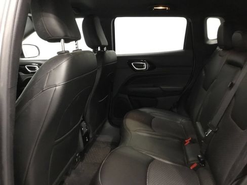 Used 2022 Jeep Compass Latitude w/ Convenience Group AWD/4WD image 11