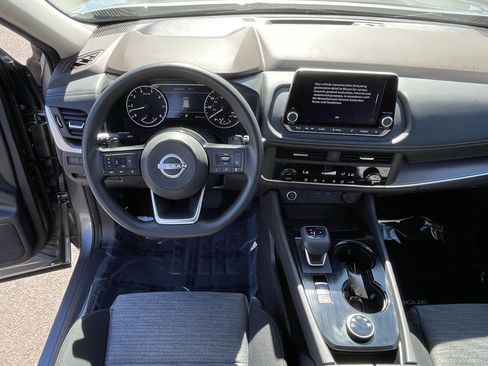 Used 2023 Nissan Rogue SV AWD/4WD image 10