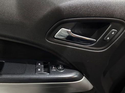 Used 2018 Chevrolet Colorado ZR2 AWD/4WD image 16