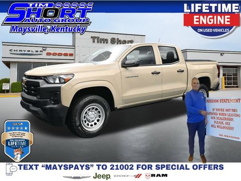 Used 2024 Chevrolet Colorado W/T RWD image 1