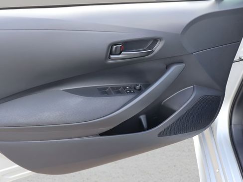 Used 2023 Toyota Corolla LE image 10