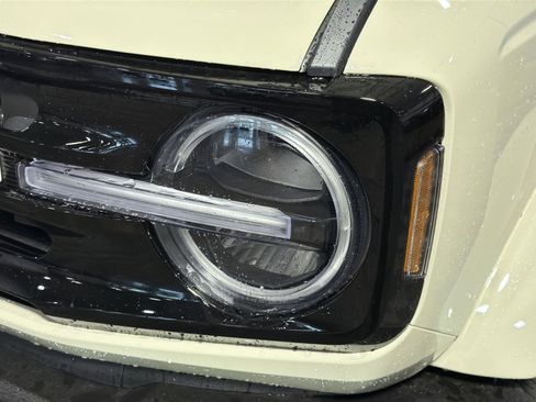 New 2026 Ford Bronco Outer Banks AWD/4WD image 13