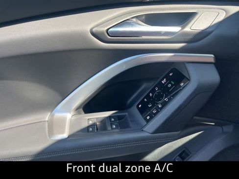 New 2025 Audi Q5 Premium Plus image 8