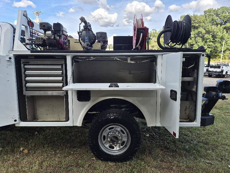 Used 2019 Ford F350 XL w/ XL Value Package AWD/4WD image 4