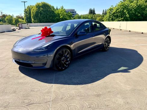 Used 2023 Tesla Model 3 Performance AWD/4WD image 18