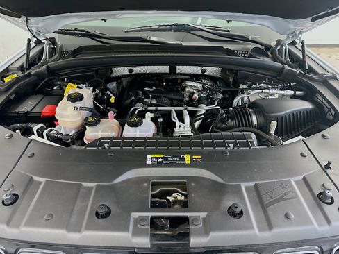 Used 2022 Jeep Grand Cherokee Limited 4xe w/ Luxury Tech Group II image 36