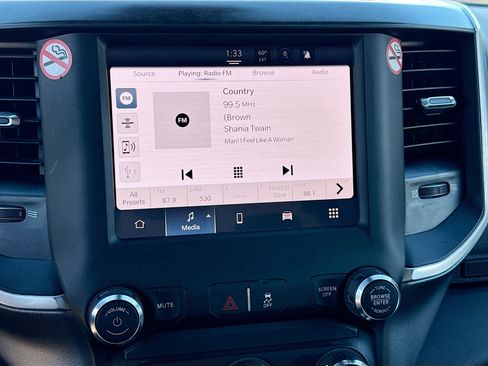 Used 2024 RAM 2500 Big Horn image 28