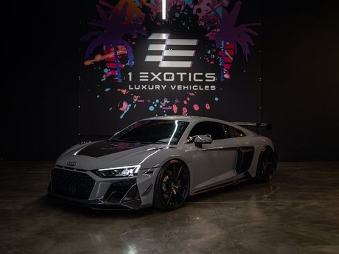 Used 2020 Audi R8 V10 AWD/4WD image 1