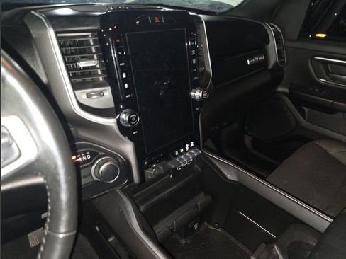 Used 2020 RAM 1500 Lone Star image 15