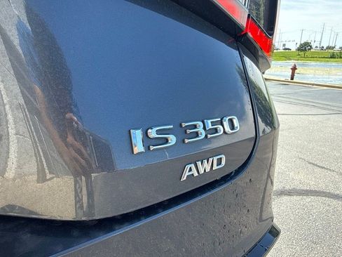 Used 2022 Lexus IS 350 F Sport AWD/4WD image 7