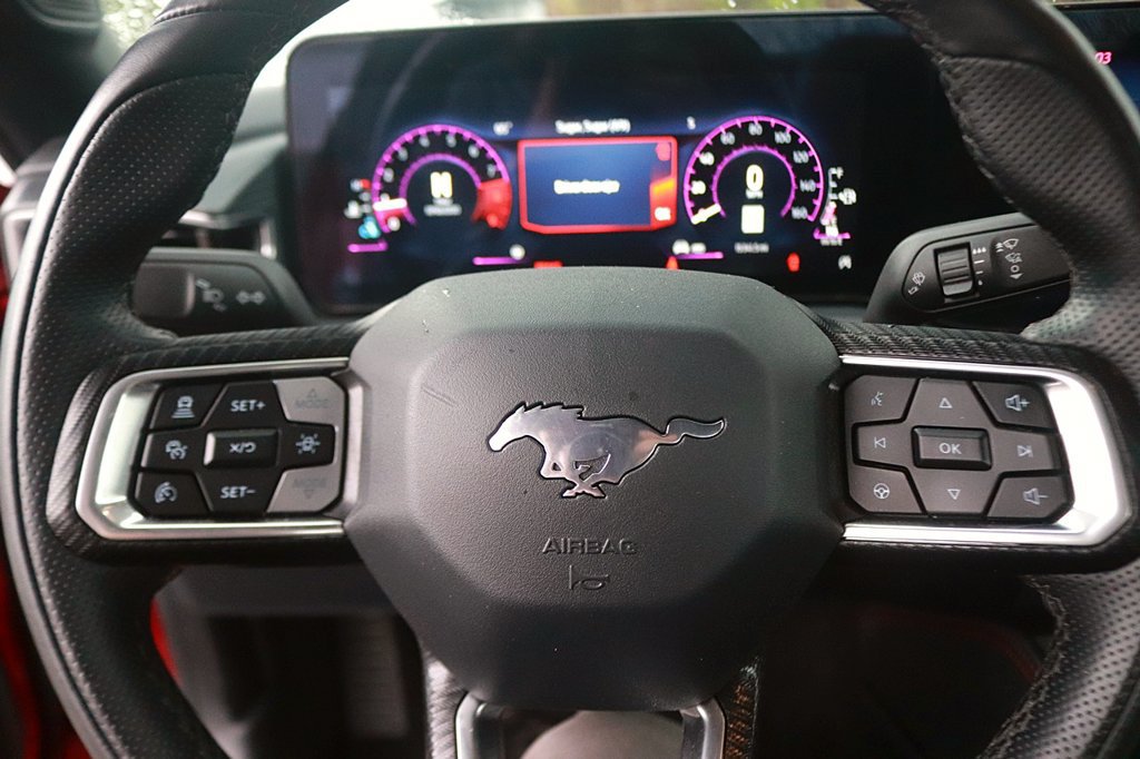 Used 2025 Ford Mustang GT Premium RWD image 17