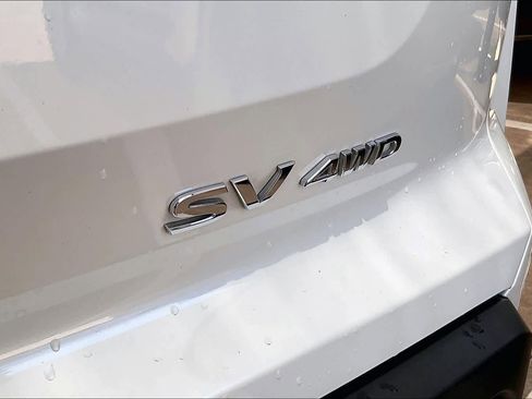 Used 2024 Nissan Pathfinder SV w/ Cargo Package AWD/4WD image 11