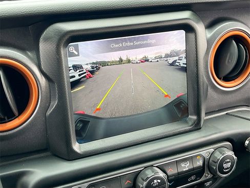 Certified 2023 Jeep Gladiator Mojave w/ Trailer Tow Package image 14