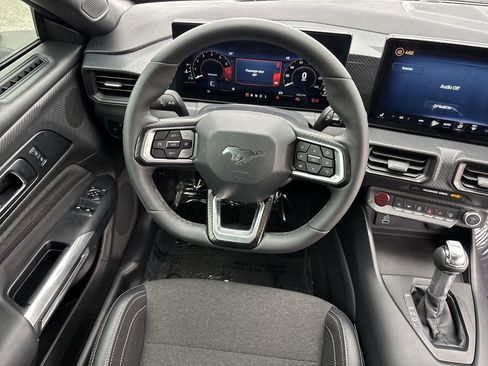 Used 2024 Ford Mustang Coupe RWD image 13