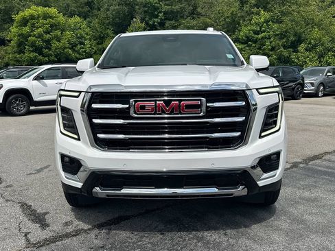 New 2026 GMC Yukon XL Elevation w/ Elevation Premium Package RWD image 3