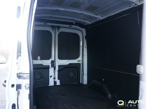 Used 2024 Ford Transit 250 148 Medium Roof w/ Load Area Protection Package RWD image 5