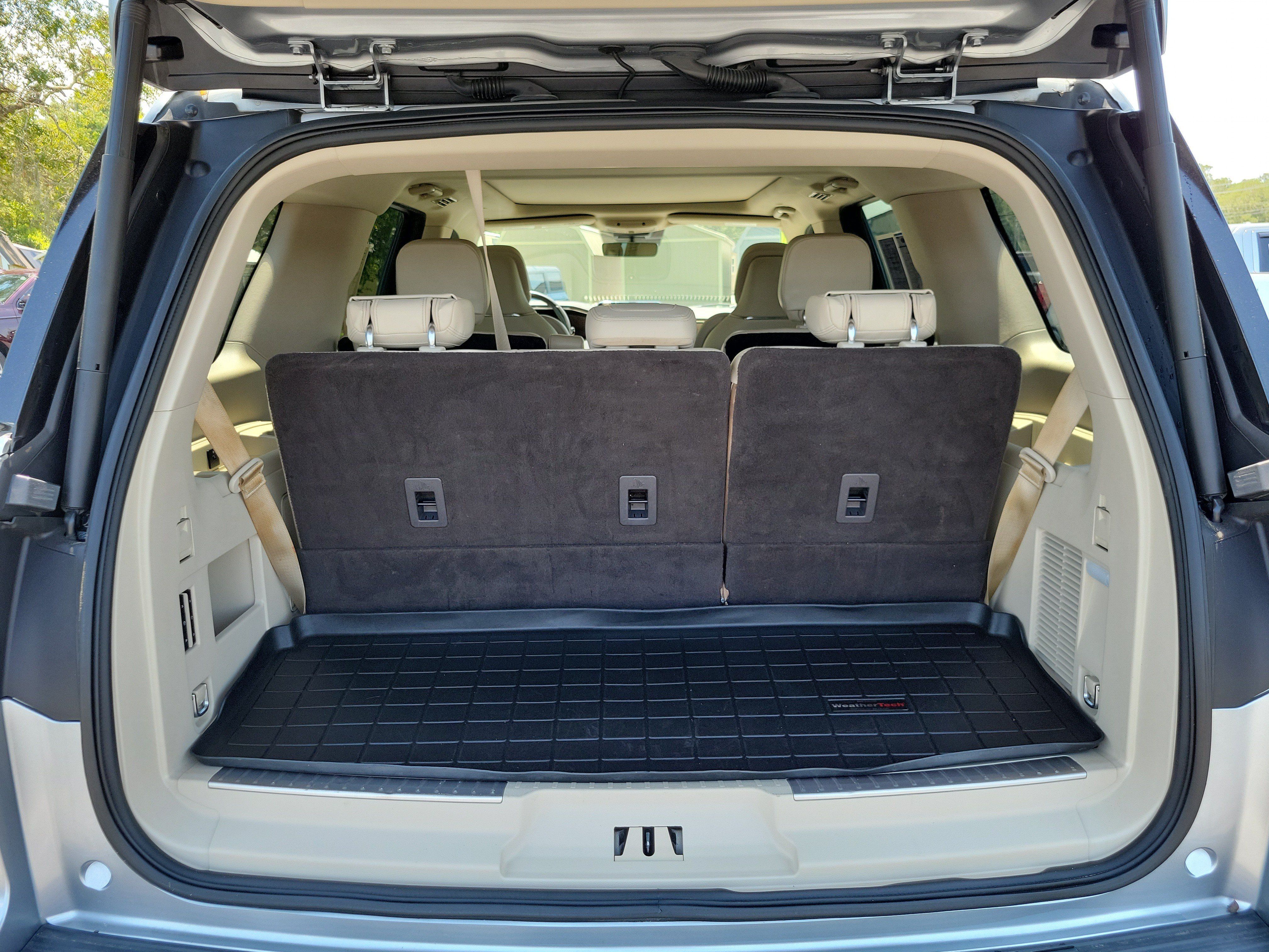 Used 2021 Lincoln Navigator Reserve w/ Luxury Package AWD/4WD image 25