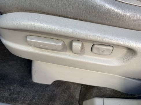 Used 2013 Honda Odyssey Touring image 15