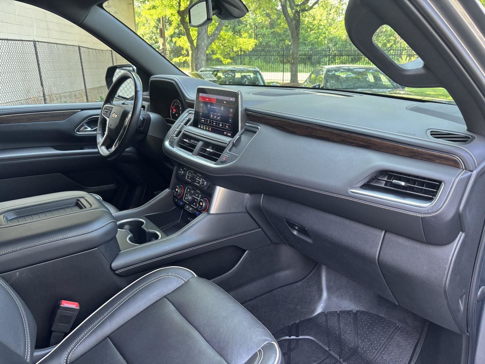 Used 2021 Chevrolet Tahoe Premier AWD/4WD image 9
