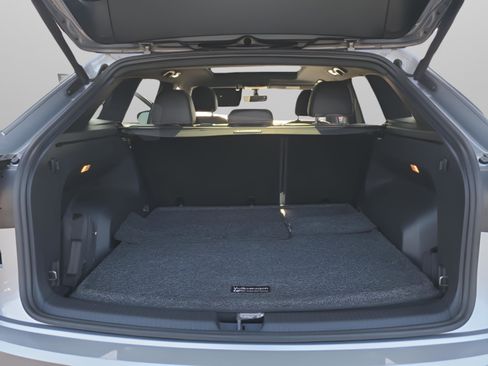 Used 2022 Volkswagen Atlas Cross Sport SE w/ Panoramic Sunroof Package image 28