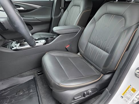 Used 2024 Buick Envista Avenir image 20