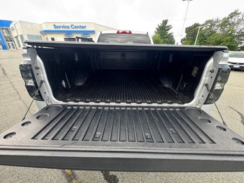 Used 2018 Chevrolet Silverado 1500 Custom w/ Custom Value Package AWD/4WD image 27