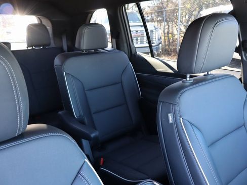 New 2025 Buick Enclave Preferred image 25