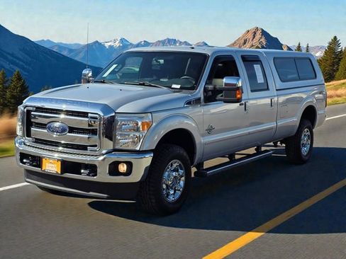 Used 2015 Ford F350 Lariat w/ Lariat Ultimate Package image 4