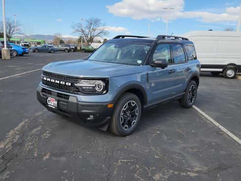 New 2026 Ford Bronco Sport Outer Banks w/ Outer Banks Tech Package+ AWD/4WD image 2