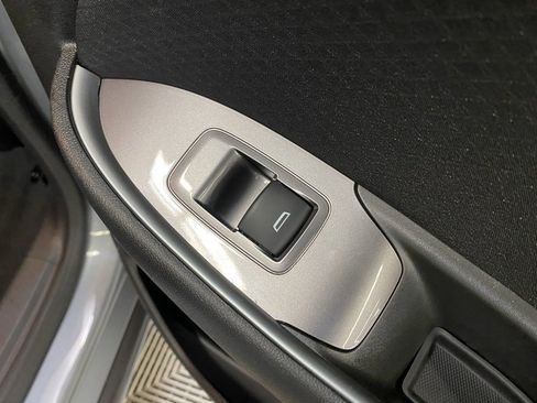 Used 2023 Chevrolet Malibu LT image 14