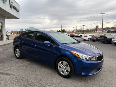 Used 2018 Kia Forte LX image 4