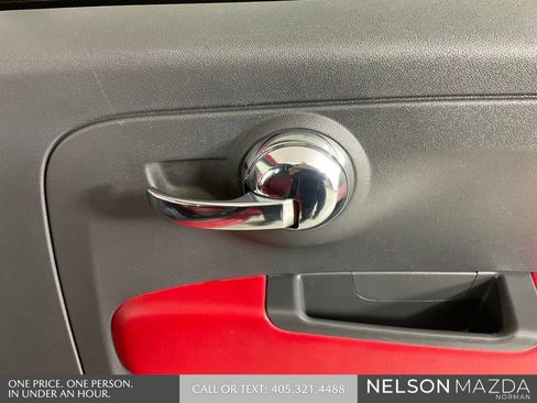 Used 2015 FIAT 500 Turbo w/ Comfort/Convenience Group FWD image 17