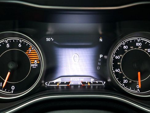 Used 2019 Jeep Cherokee Trailhawk image 65