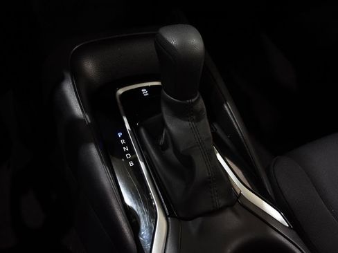 Used 2024 Toyota Corolla LE image 23