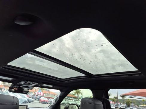 Used 2025 Toyota Tundra Limited image 18