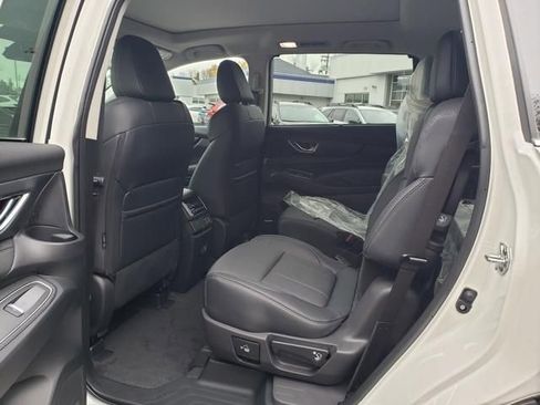 New 2026 Subaru Ascent Limited image 12