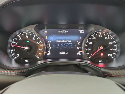 Used 2025 Jeep Compass Trailhawk AWD/4WD image 17
