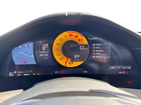 Used 2022 Ferrari Roma image 17