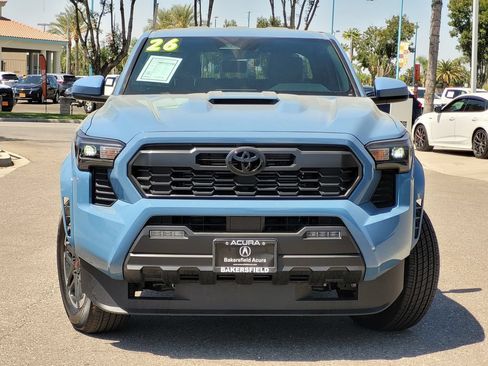 Used 2026 Toyota Tacoma TRD Sport AWD/4WD image 3