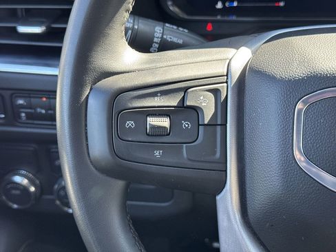 Used 2024 GMC Yukon SLT image 19