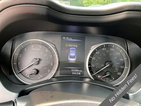 Used 2019 INFINITI Q50 Luxe AWD/4WD image 17