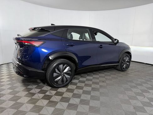 Used 2024 Nissan Ariya AWD image 9