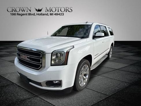 Used 2015 GMC Yukon XL SLT w/ Open Road Package AWD/4WD image 3