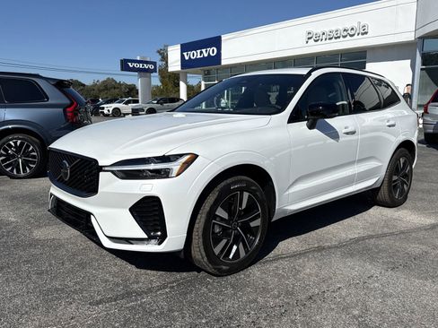 New 2026 Volvo XC60 B5 Core w/ Climate Package AWD/4WD image 1