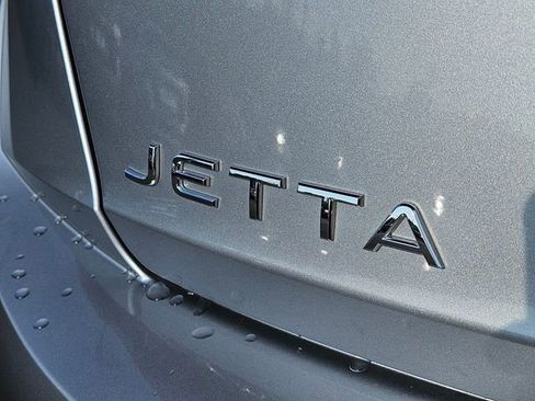 Used 2024 Volkswagen Jetta S image 13